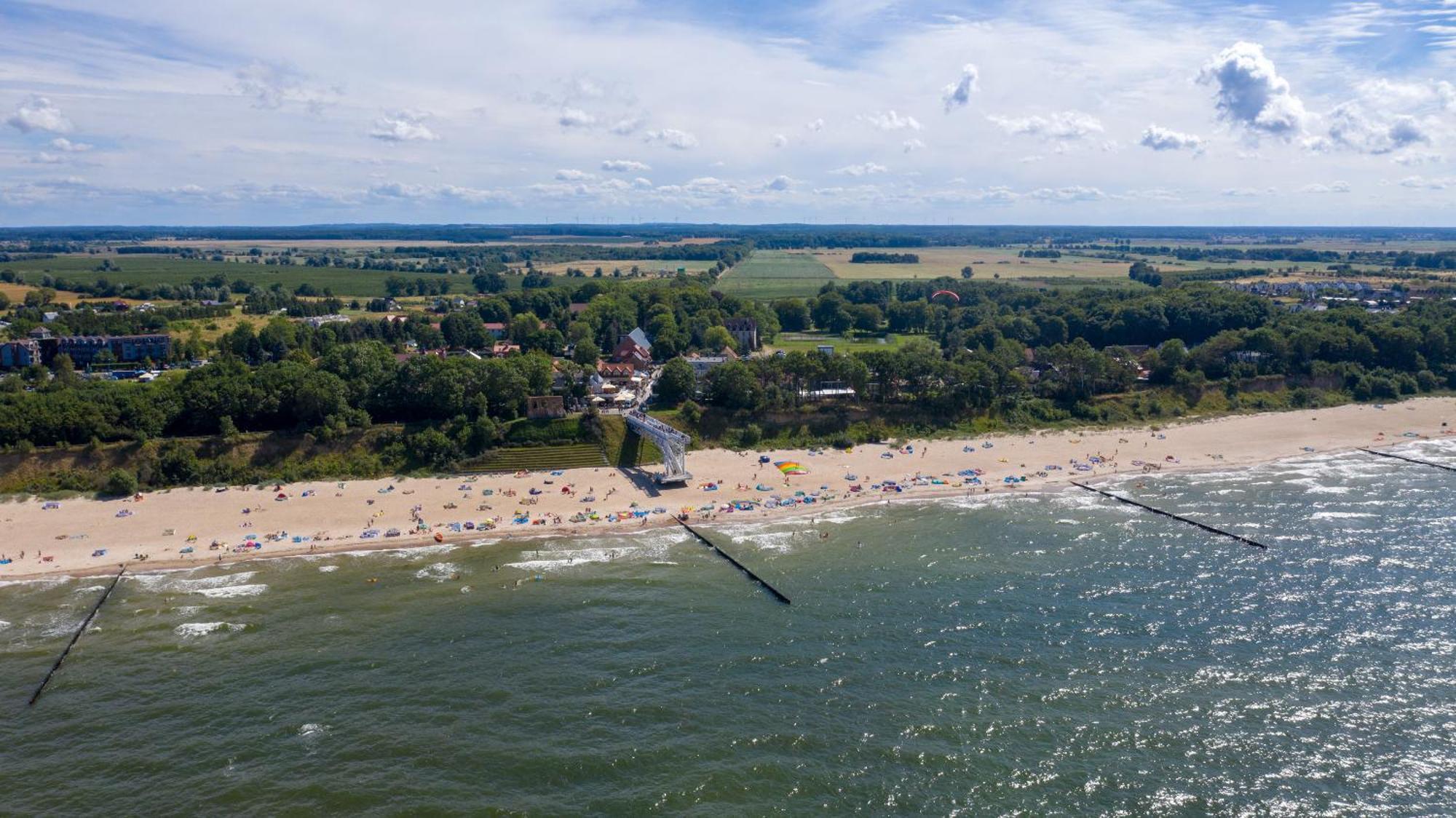 Aparthouse Cliff By Orka 150 M Beach And Sea 트르제삭츠 외부 사진
